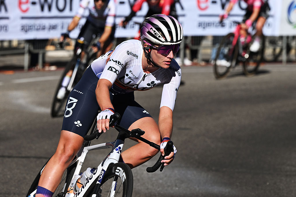 VARESE, ITALY - OCTOBER 07: Karlijn Swinkels of Netherlands UAE Team ADQ competes during the 5th Tre Valli Varesine Women&amp;amp;apos;s Race 2025 a 137km one day race from Busto Arsizio to Varese on October 07, 2025 in Varese, Italy. (Photo by Dario Belingheri/Getty Images)