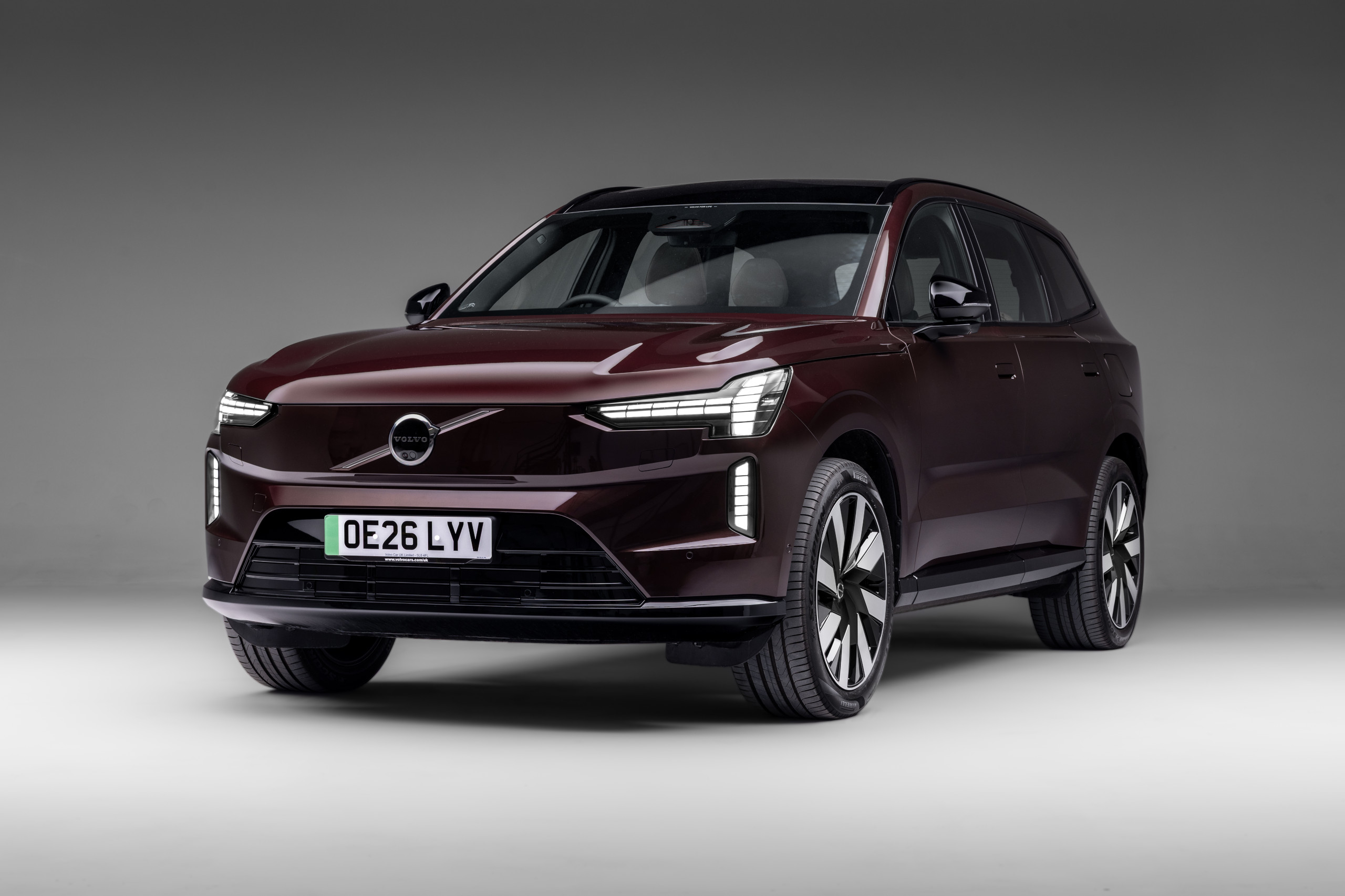 Volvo EX90