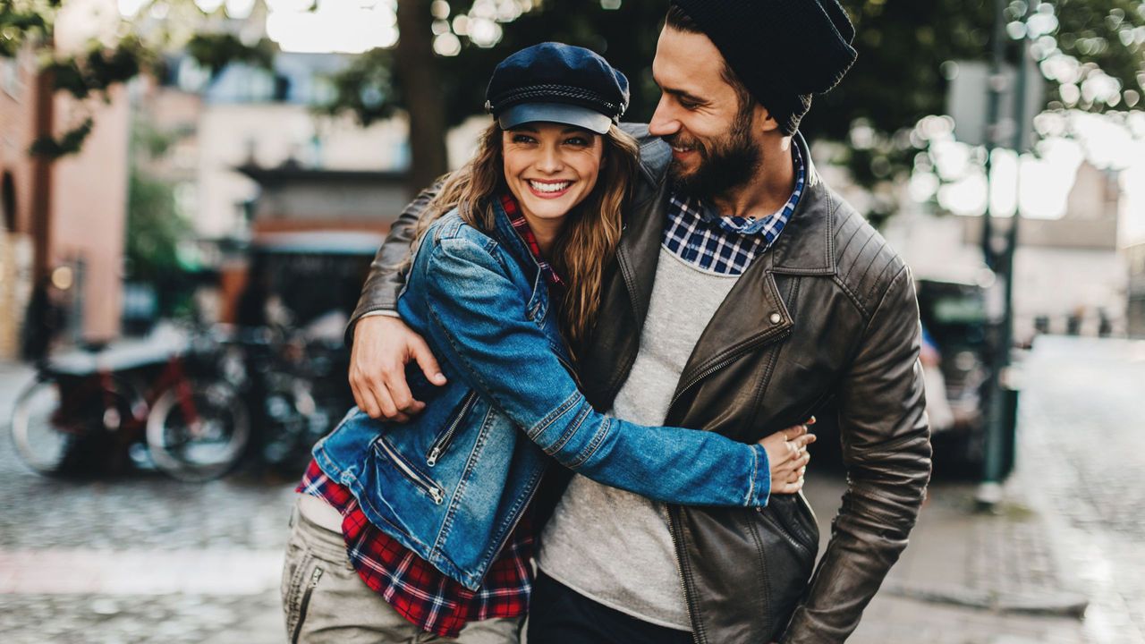 Photograph, People, Street fashion, Fashion, Yellow, Snapshot, Smile, Cool, Interaction, Denim, 