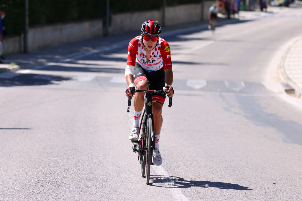 ALCALA LA REAL SPAIN MAY 19 Rui Oliveira of Portugal and UAE Team Emirates Red Mountain Jersey in breakaway during the 67th Vuelta A Andalucia Ruta Del Sol 2021 Stage 2 a 183km stage from Iznajar to Alcal la Real 1028m VCANDALUCIA on May 19 2021 in Alcala la Real Spain Photo by Gonzalo Arroyo MorenoGetty Images
