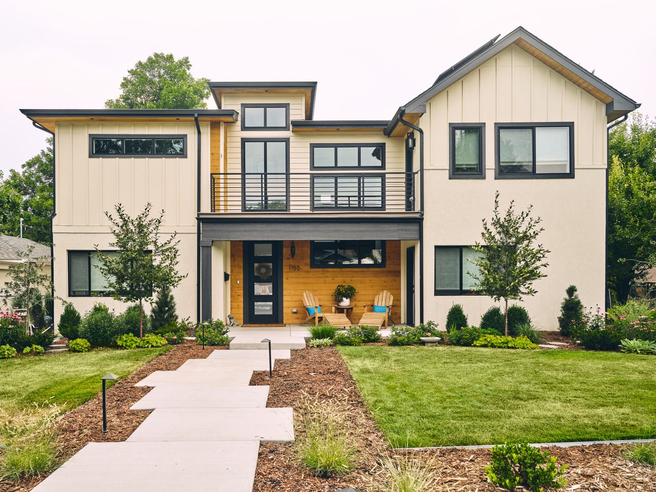 a front yard of a house