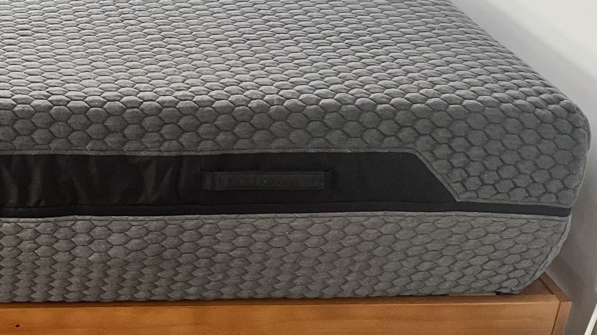 Layla Hybrid mattress review a doublesided hybrid that aims to please