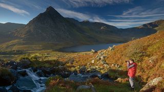 Photographer photographing landscapes in Snowdonia