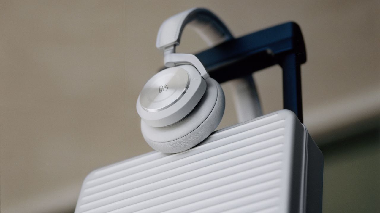 Bang &amp; Olufsen X Rimowa headphones