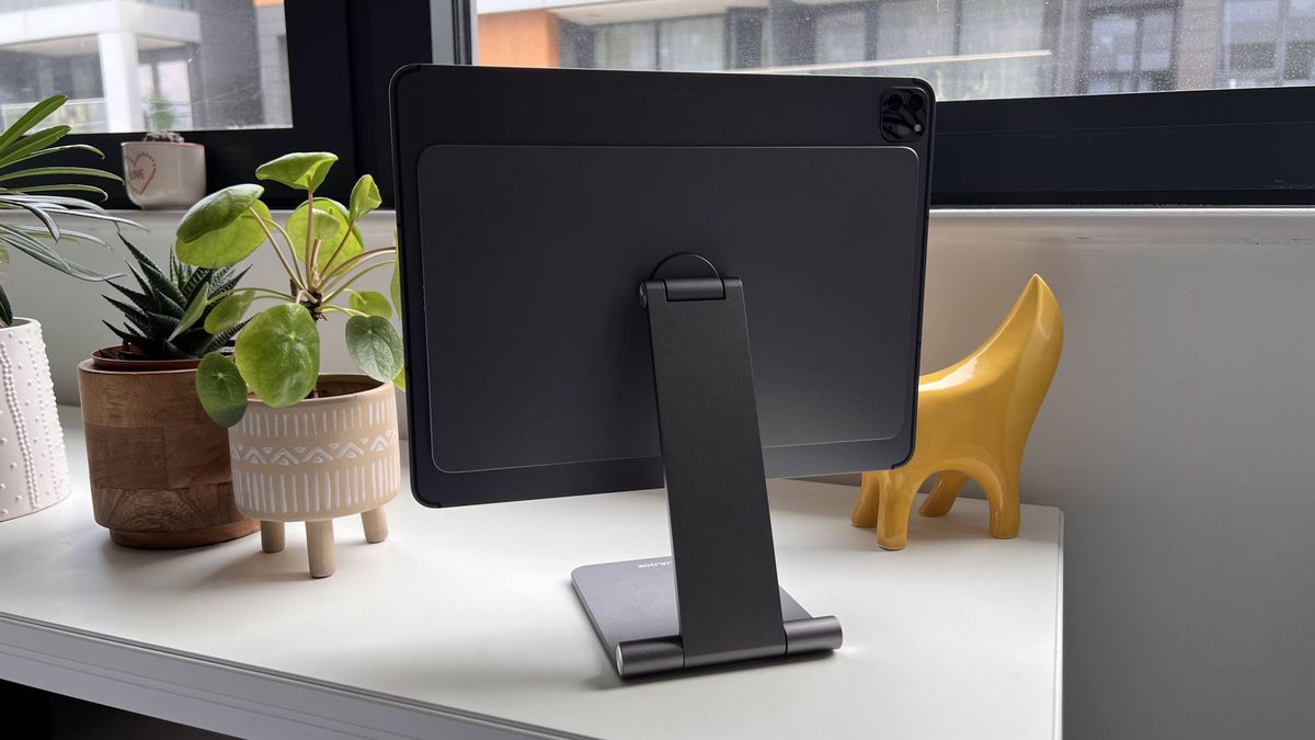 Lululook Foldable iPad Stand review sturdy, flexible, and Applelike iMore