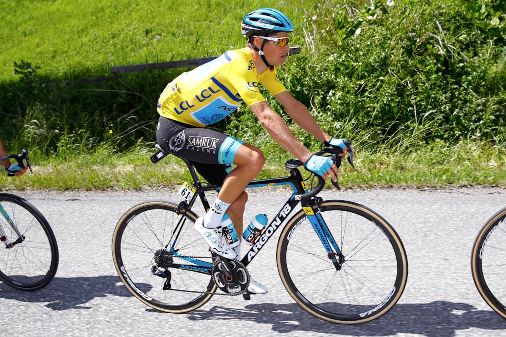 Jakob Fuglsang in the bunch during stage 8 at Dauphine