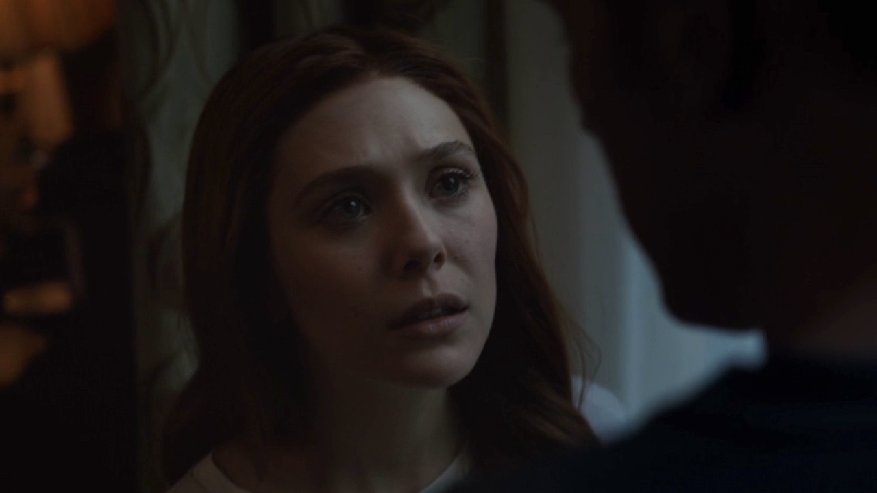 Wanda talking to Vision in Infinity War