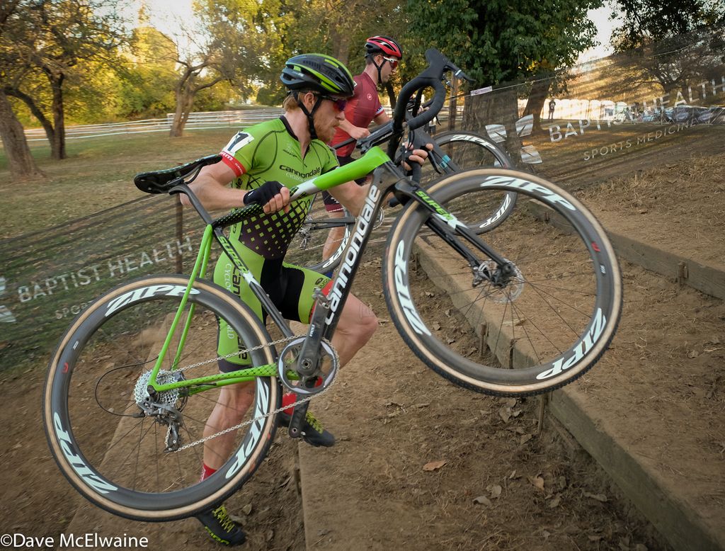 Stephen Hyde (Cannondale) racing Tobin Ortenblad (Santa Cruz) up the longest stairway