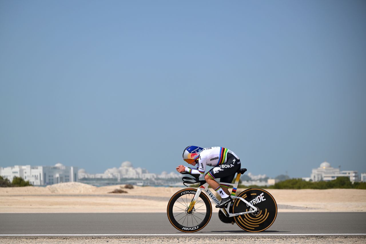 Remco Evenepoel winning UAE Tour TT 2026