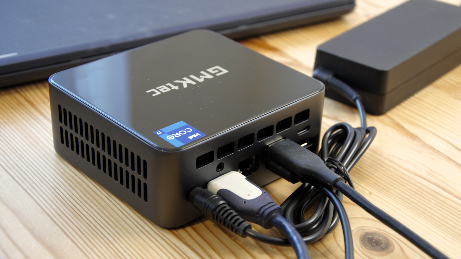 GMKtec NucBox M2 Mini PC