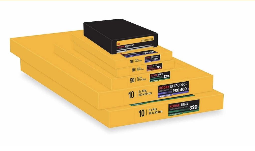 Kodak goes big with new large-format film and 100ft bulk rolls ...