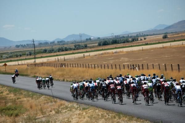 Things start to split again at the front.