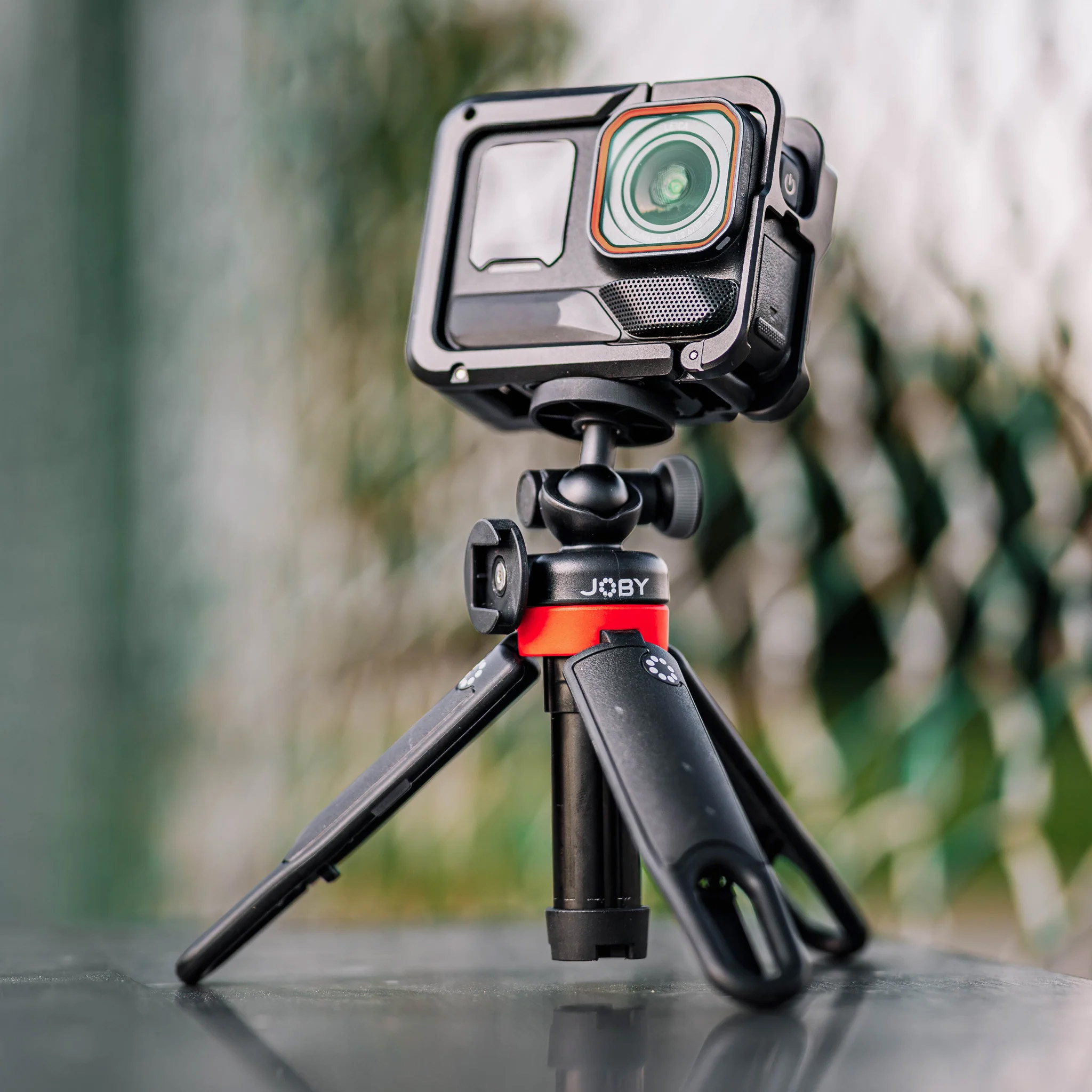 The Joby Handypod Clip Extend being used by a creator