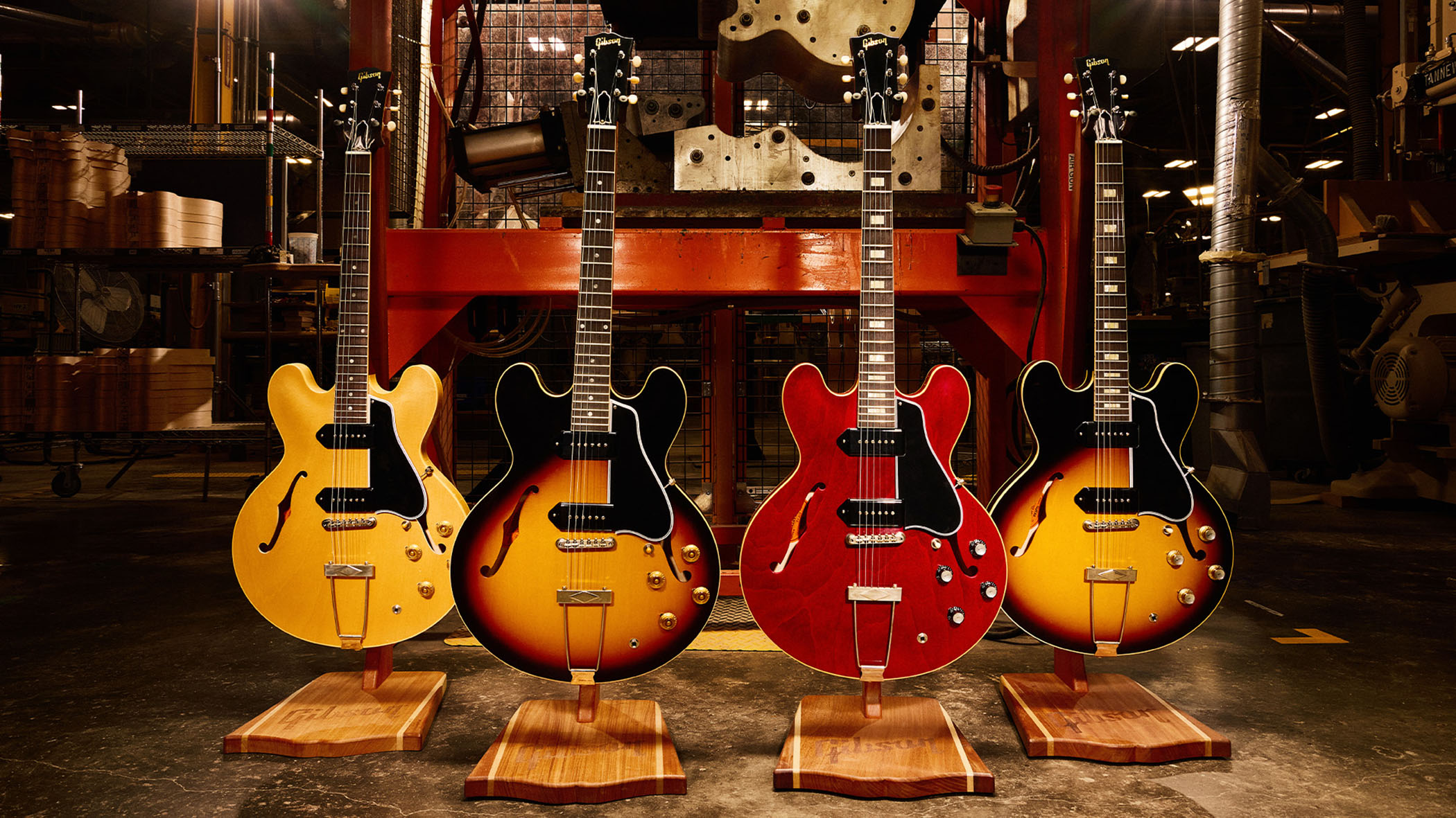 The Gibson Custom Shop has unveiled the Historic Reissue 1959 ES-330 and 1962 ES-330