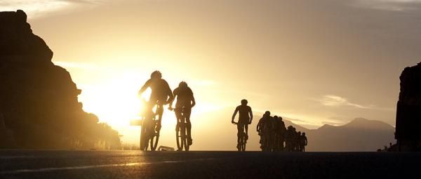 Cape Epic riders make their way over the top of the Mitchel's pass