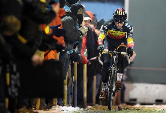 Sven Nys (Crelan - AA Drink Team) gets cheers from the crowd