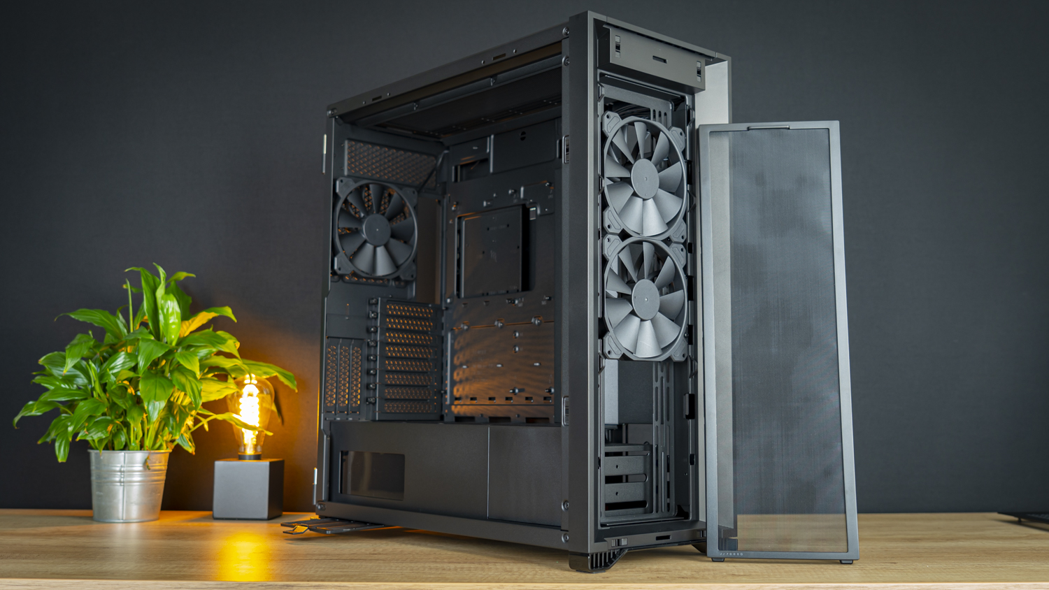 Corsair D Airflow Review New High End Workstation King Tom S Hardware