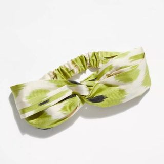 Green and white soft flat headband with knot 