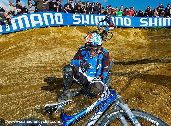 Tara Llanes in a crash at the 2006 World Championships in Rotorua