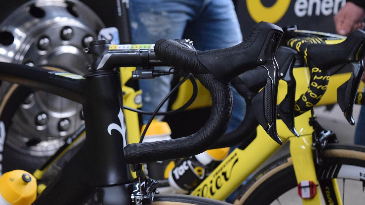 In an era of aero handlebars and integrated cockpits, Terpstra opts for a classic swoop on his handlebars