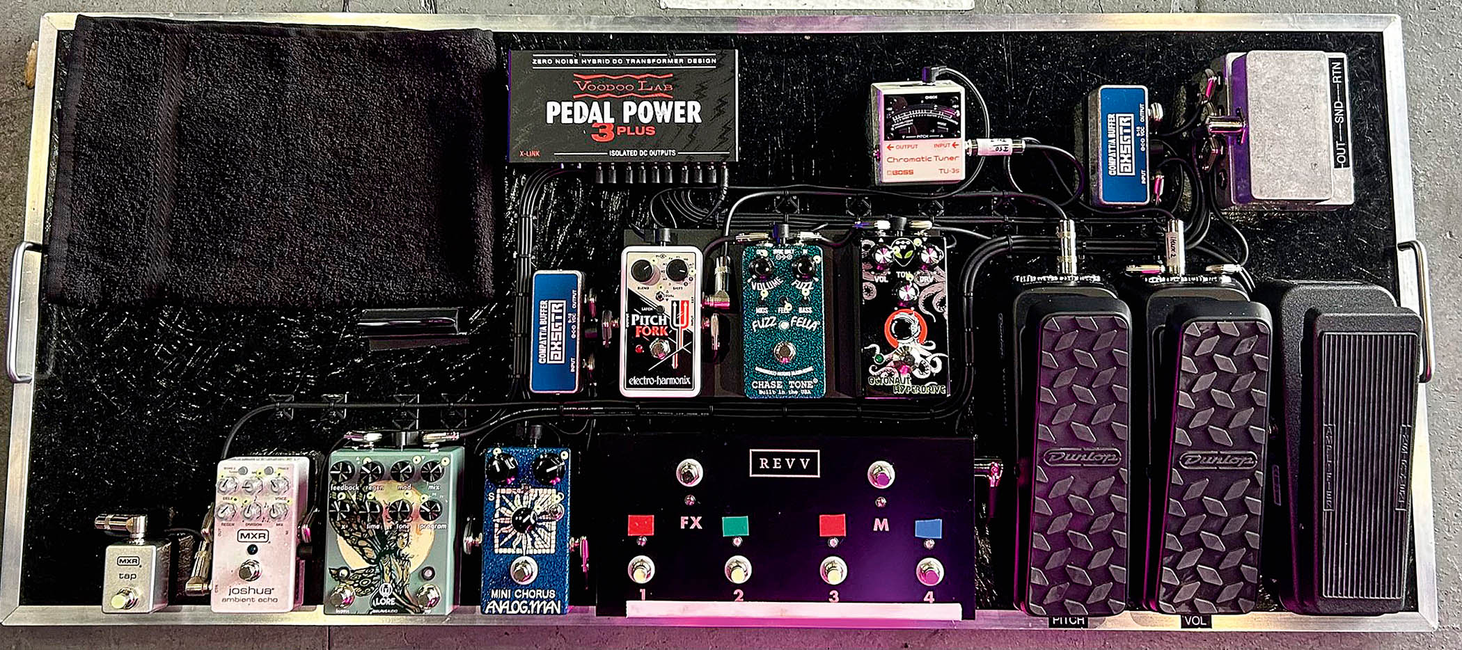 Kiki Wong's pedalboard: she runs this into a Revv Generator 120 head going into a Marshall JCM2000 1960A cabinet in an ISO box.