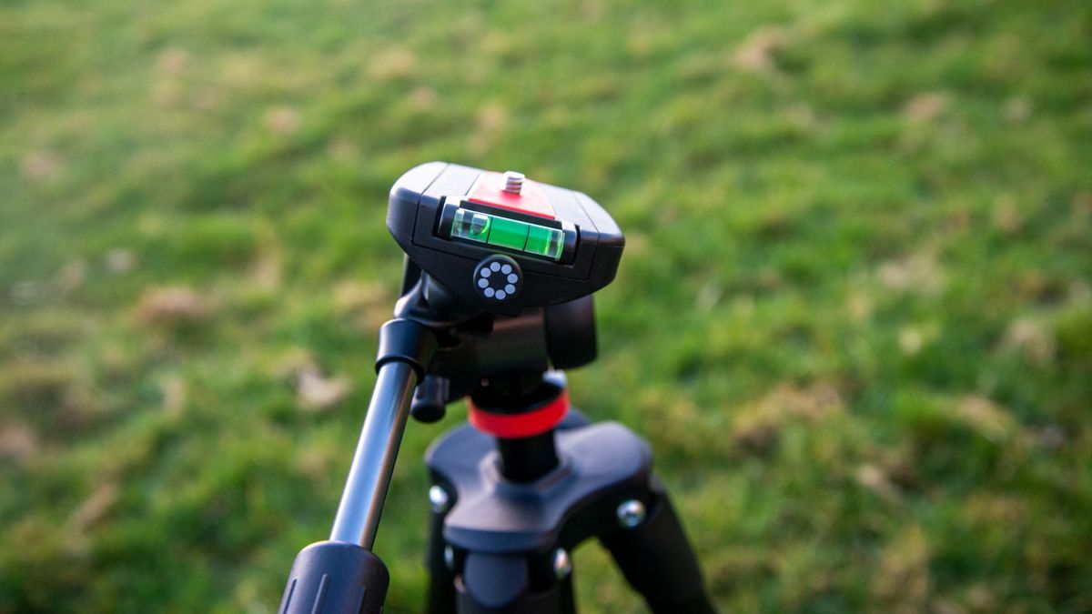 The Joby Compact Advanced tripod is small and compact, but is its small