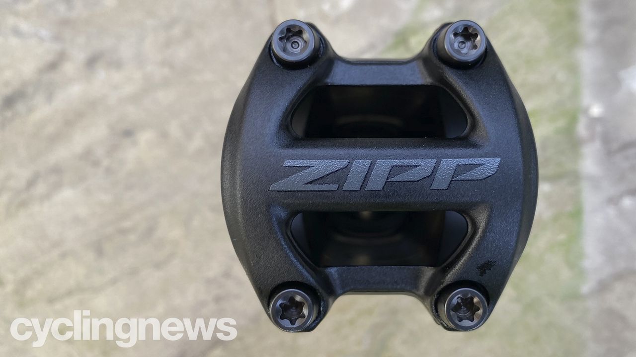 Zipp Service Course SL