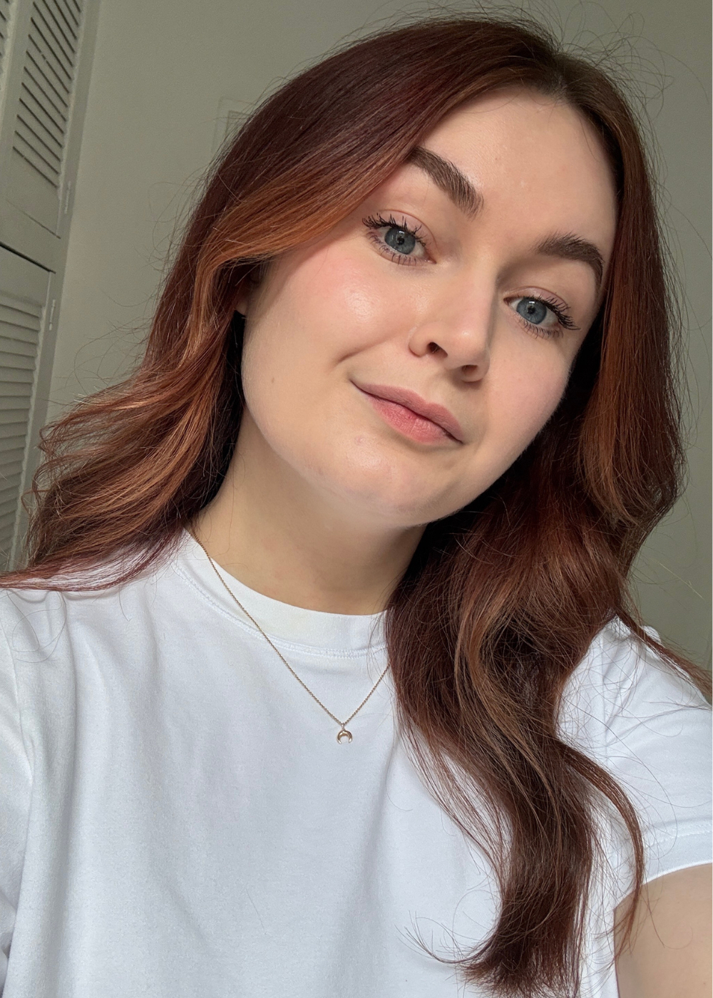 Beauty contributor Lucy wearing the Makeup by Mario Master Mascara