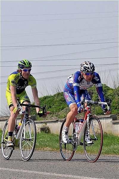 Halleguen and Brutt's breakway didn't last.