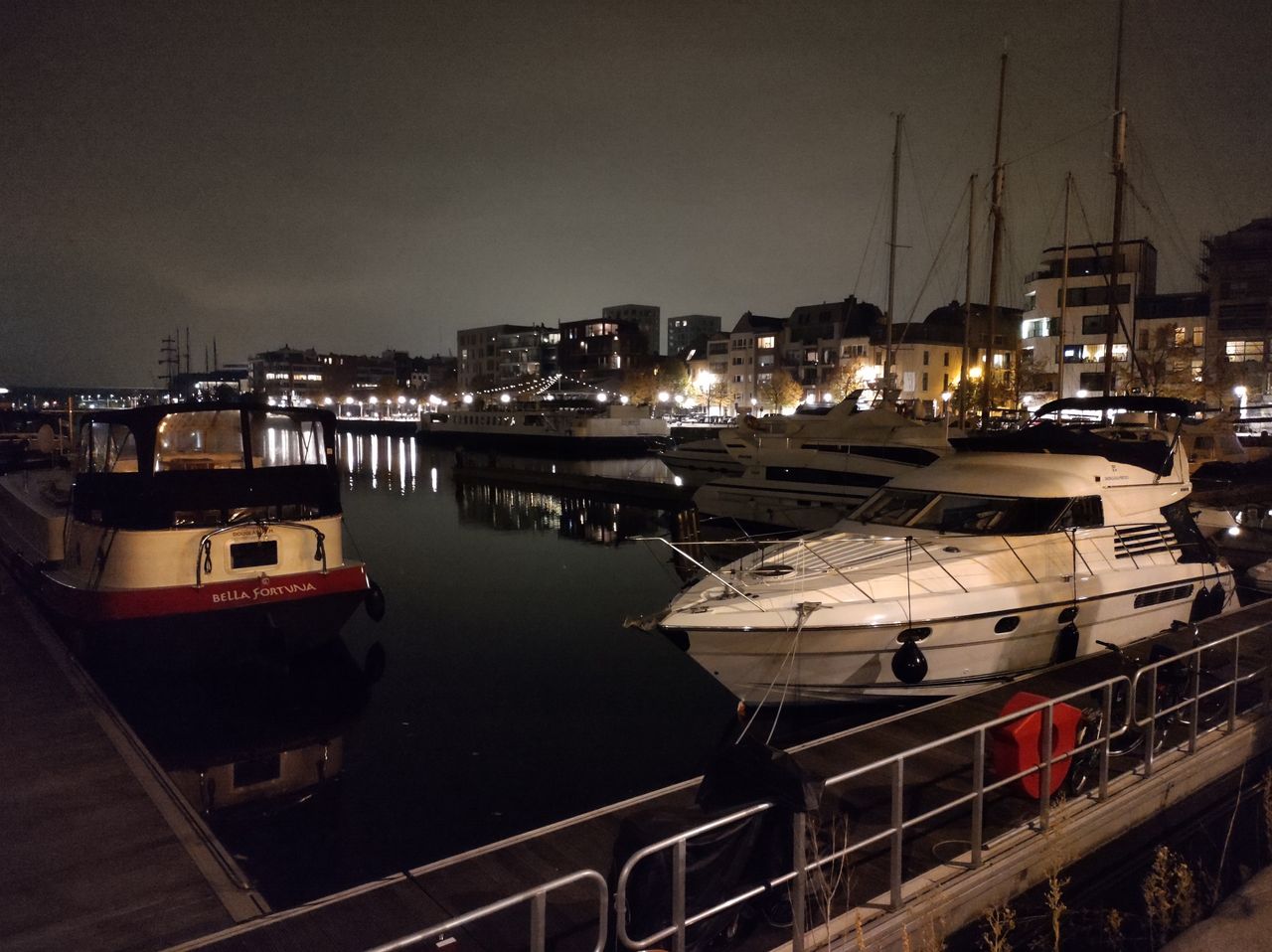 Hoofdcamera zonder nachtmodus
