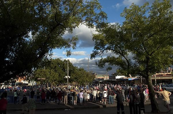 Fans gathered at the top-end of the course for great viewing in the men's elite race; It was estimated to be the biggest crowd ever to witness the racing in Ballarat.