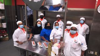chef moe jordan and her students at foodworks