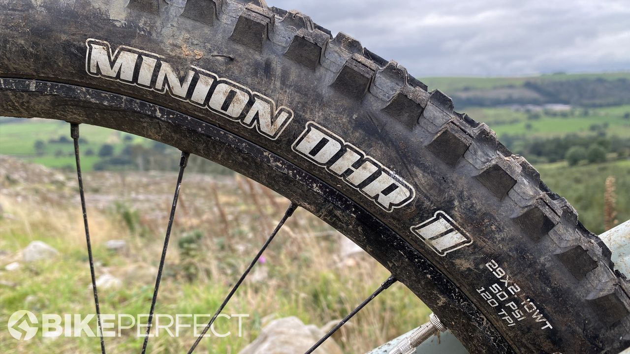 A close up of the Focus Jam 6.9 trail bikes Maxxis Minion tires