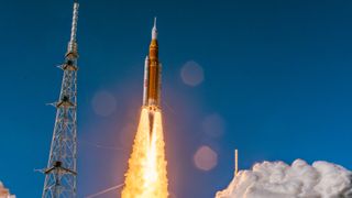 Photos of the Artemis 2 rocket launch.