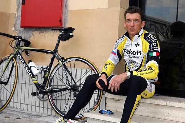 Tyler Hamilton got his new kit and equipment for the Tinkoff Credit Systems team
