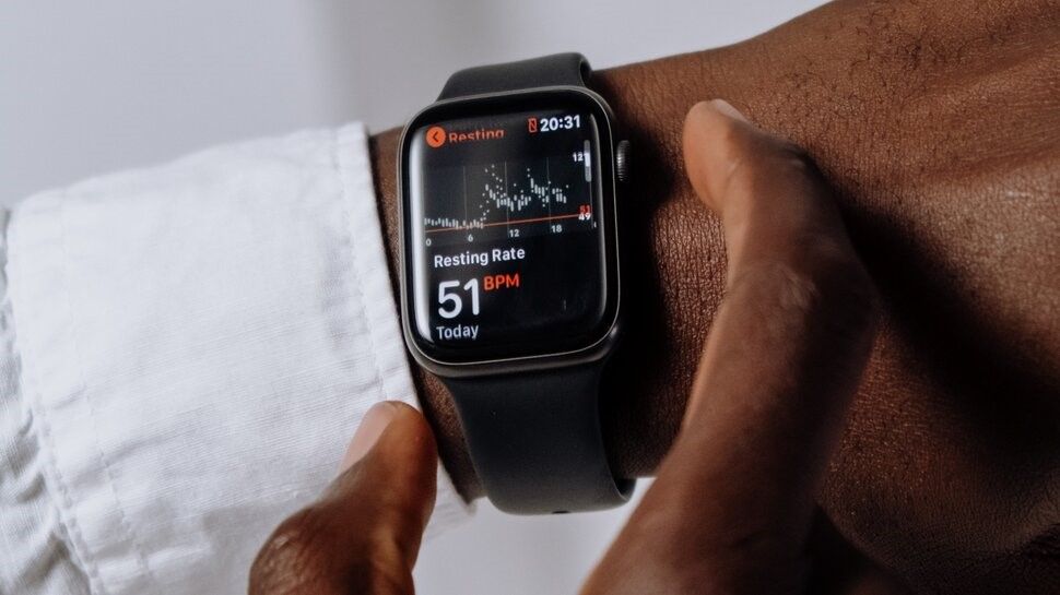 Apple watch displaying heart resting rate