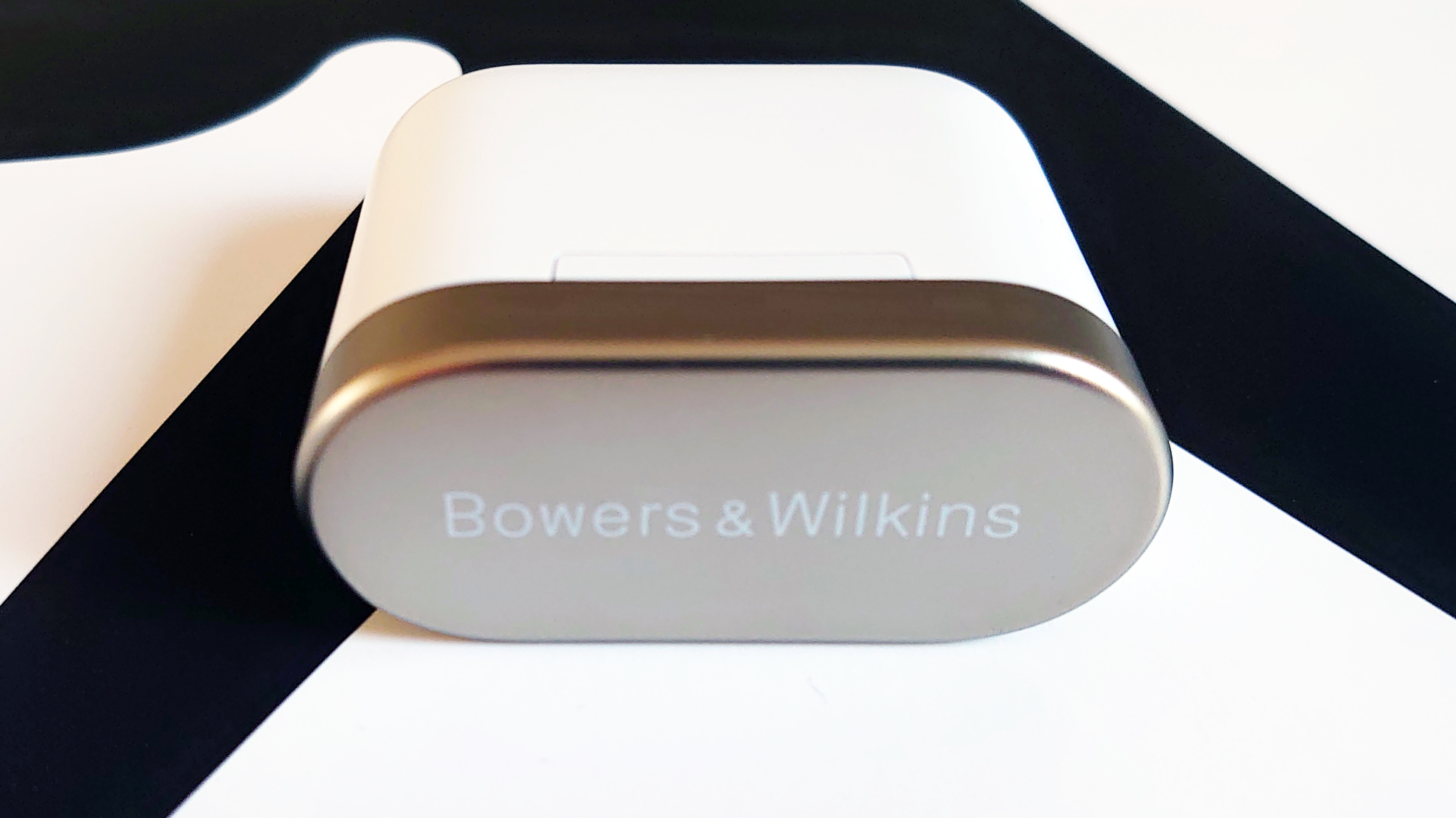 bowers & wilkins pi7