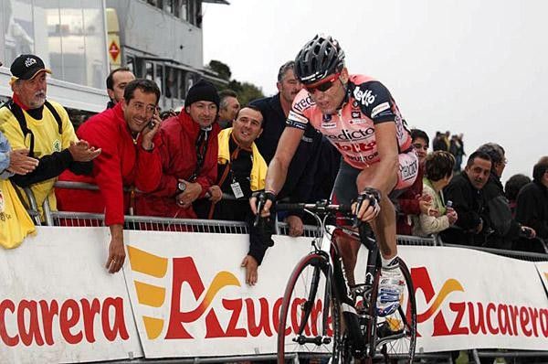 Cadel Evans suffered but lost a minimal amount of time to the favo
