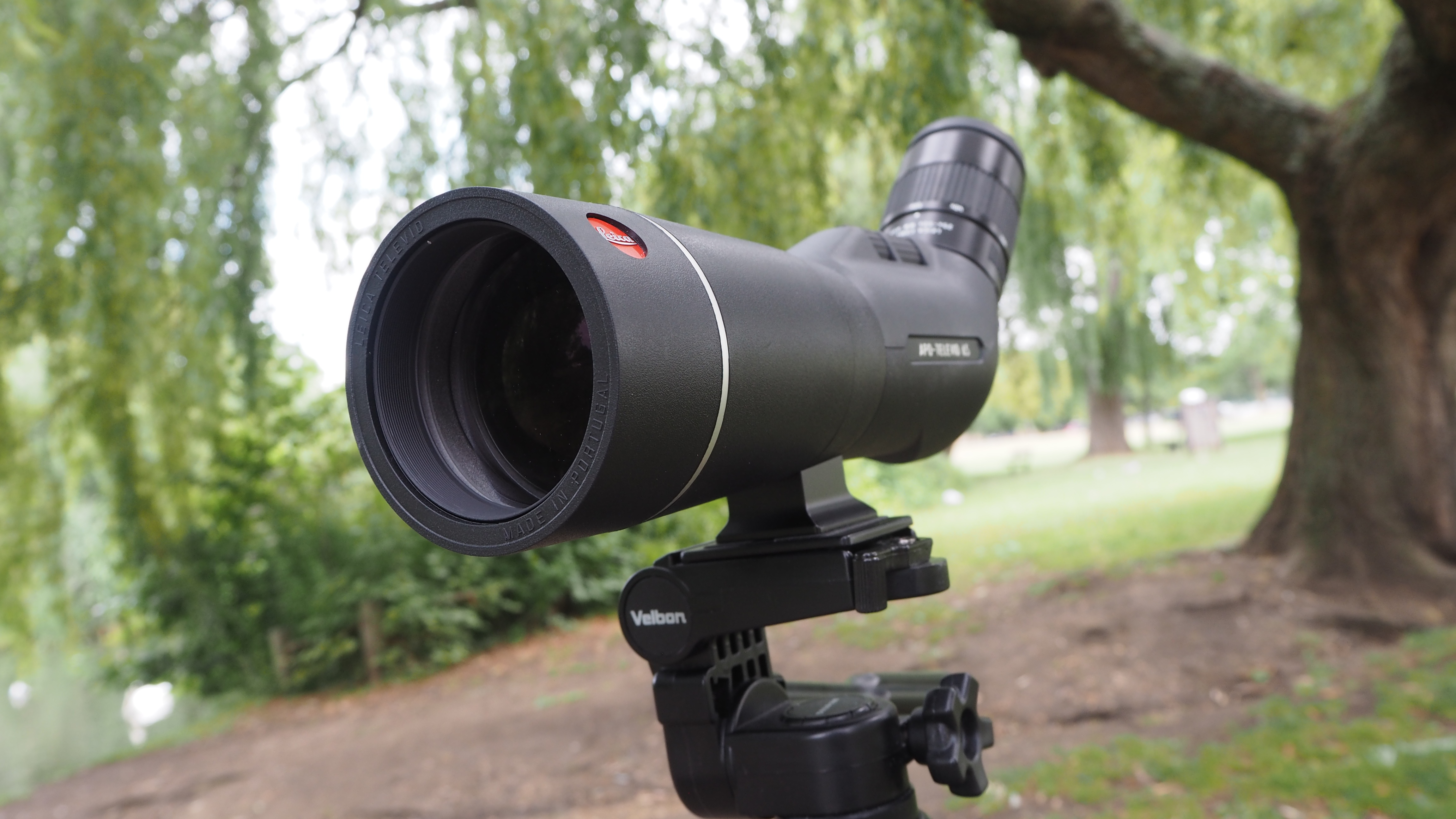 Leica APO-Televid 65 spotting scope