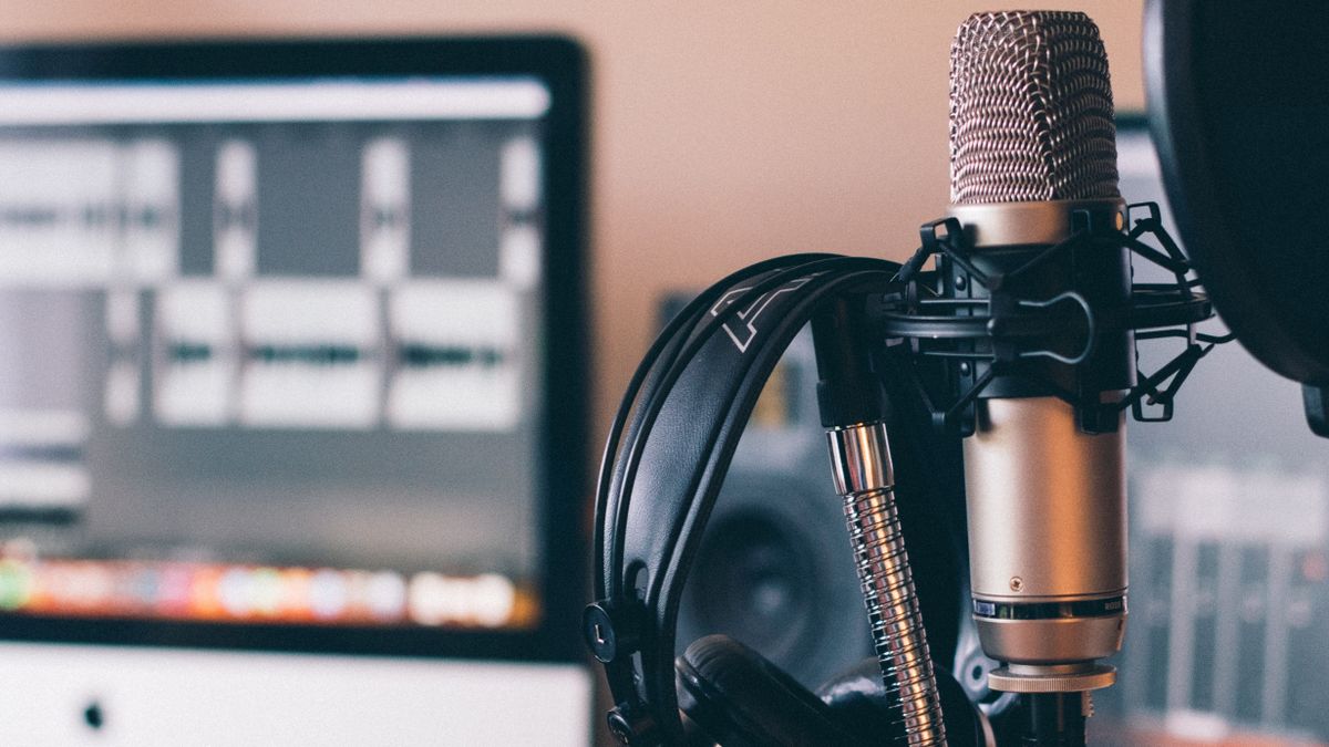 Podcasters and creators: Earn money with payments –