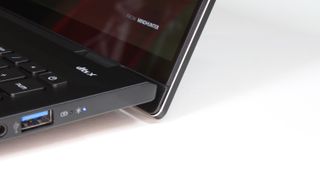 Acer Swift 16 AI (Intel) display hinge close-up