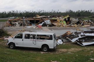 yazo-city-mississippi-tornado-damage-110323-02