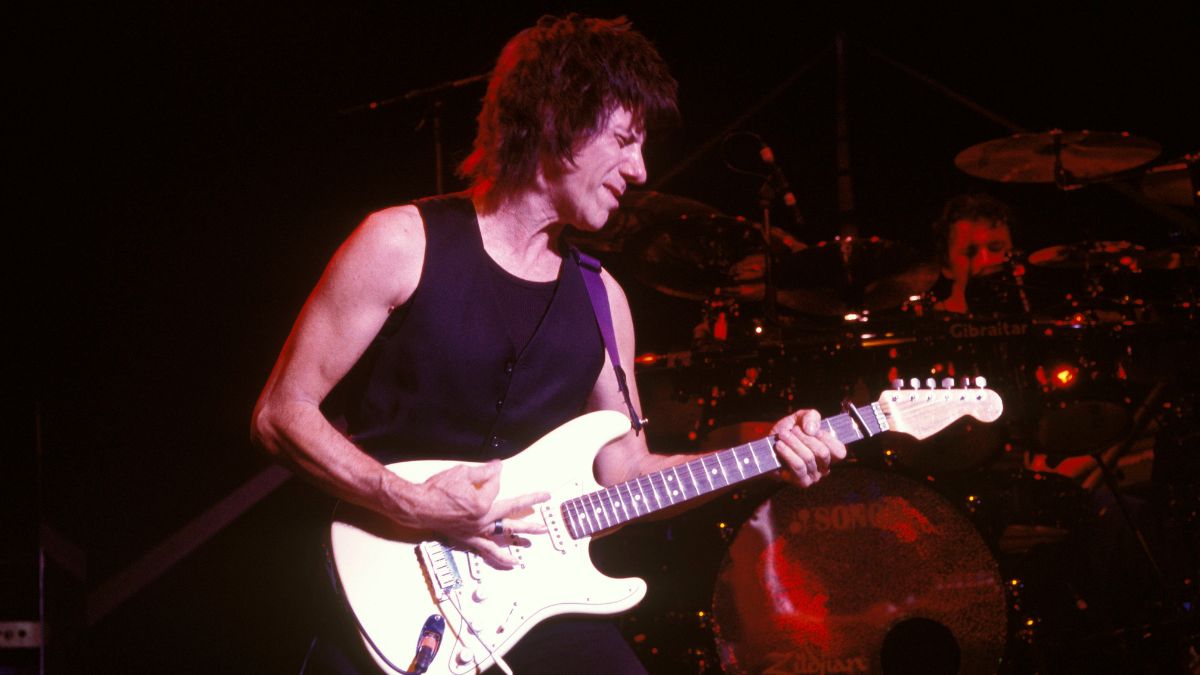 Jeff Beck performing live in 1999