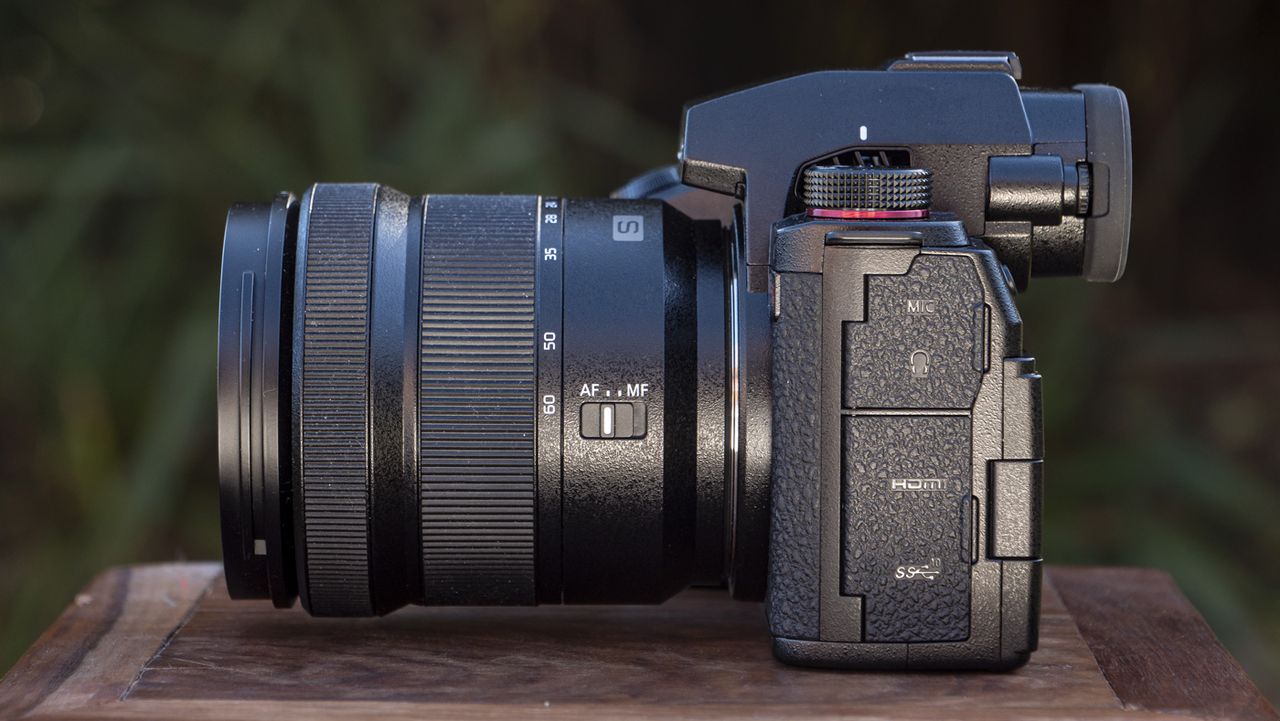 Panasonic Lumix S5 II