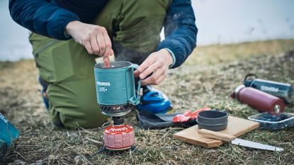 best camping stove: primus lite+ stove