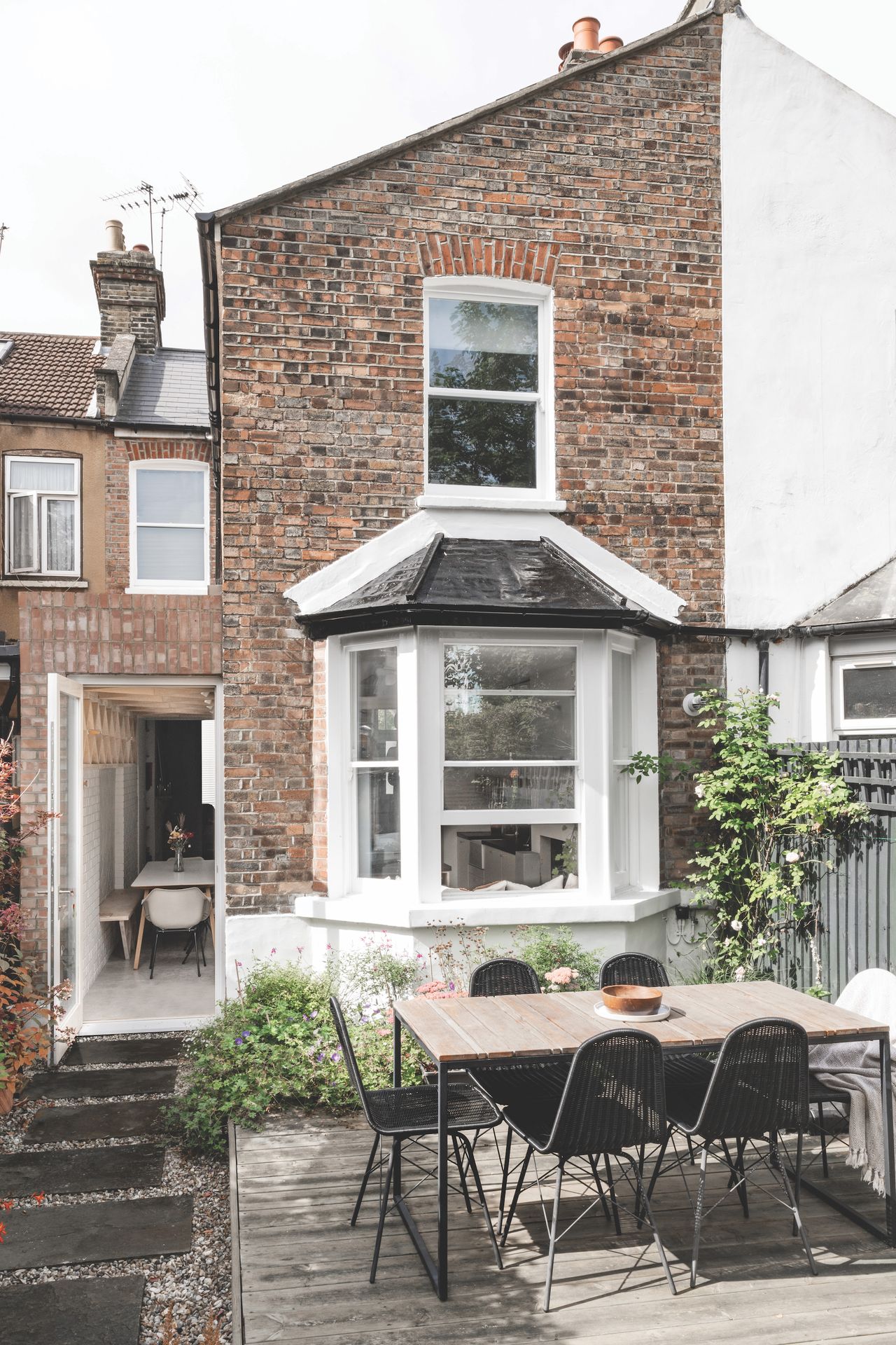 brick side extension to terrace house