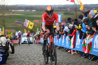 Fred Wright battling up the Paterberg on the way to a seventh place at the 2022 Tour of Flanders