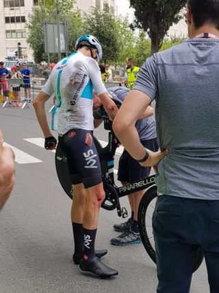 Chris Froome crashed while on a recon of the Giro time trial