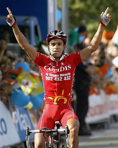 Leonardo Duque (Cofidis) won the 16th stage after attacking the breakaway