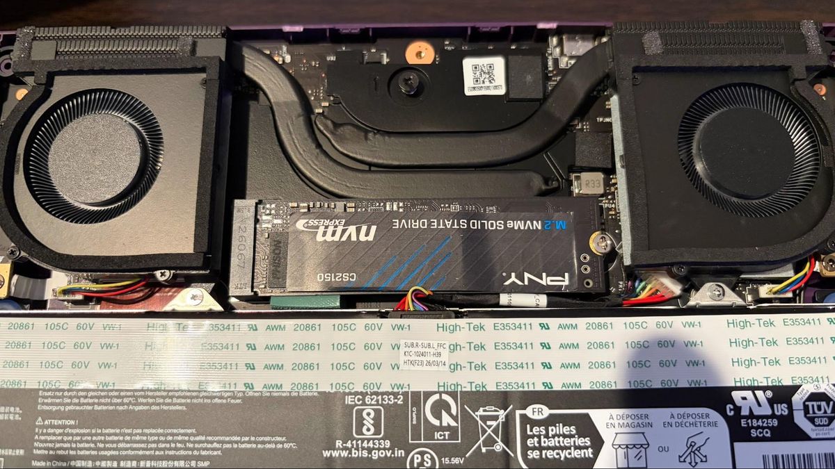 MSI Claw 8 EX AI+